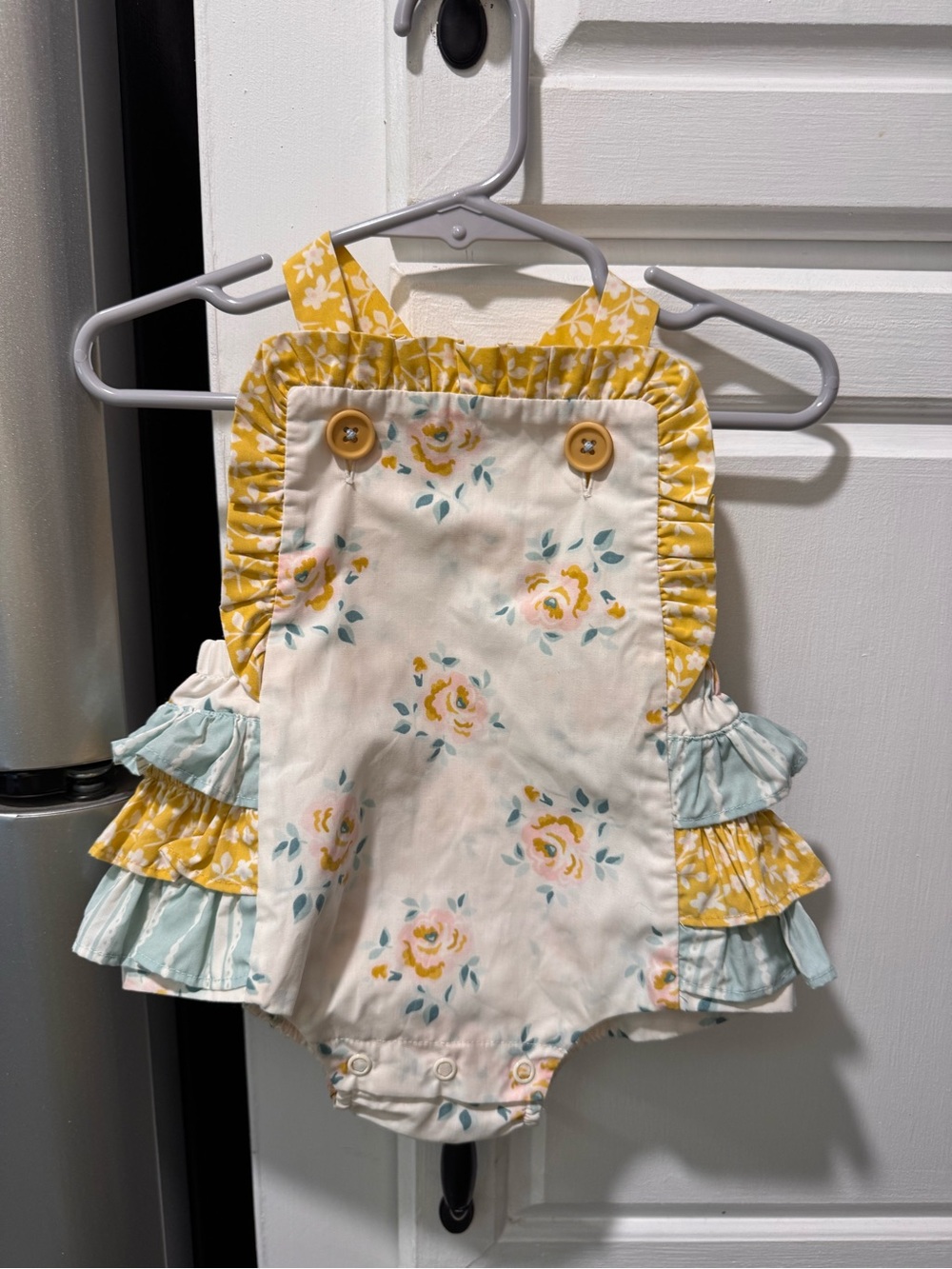 Floral ruffle bubble with bonnet